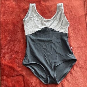 YUMIKO ballet leotard. Silver texture top navy bottom